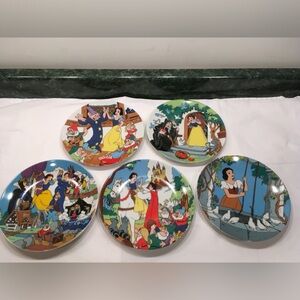 Vintage Walt Disney Snow White & Seven Dwarfs Set of 5 Collector Plates